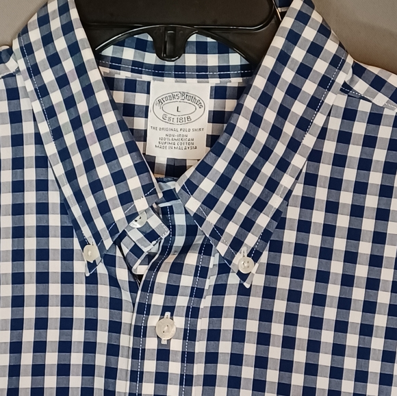 Brooks Brothers Mens Long Sleeve Button Down Size Large LOT of 2 - Picture 3 of 8